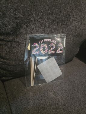 Taylor Swift | I'm Feeling 2022 Photo Prop Signs